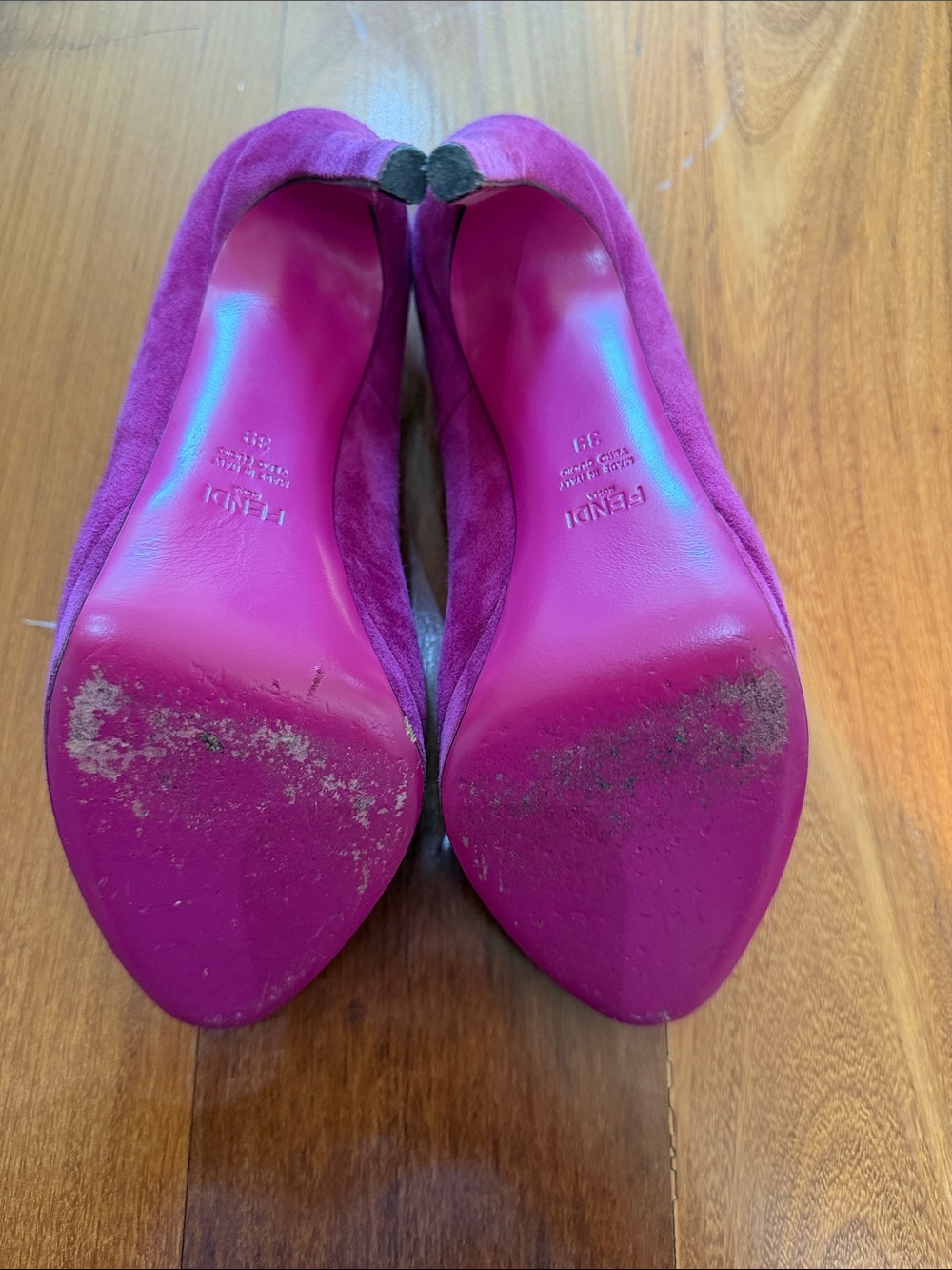 Fendi Suede Pointed-Toe Pumps in Berry Pink - Picture 4 of 4